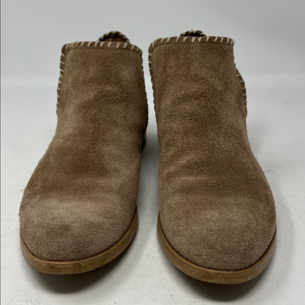 GARNET HILL Lola Whipstitched Boots Tan Suede Slip On Made In Italy Sz 37 US 7 - Picture 3 of 14